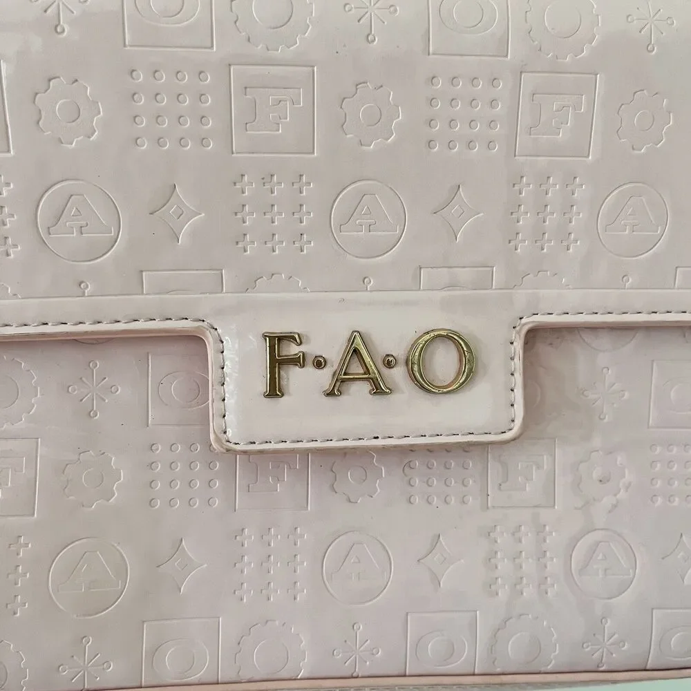 FAO Schwarz Glamour PINK Purse play pretend BARBIE CORE GOLD letters 1 Strap 8” - Picture 4 of 9